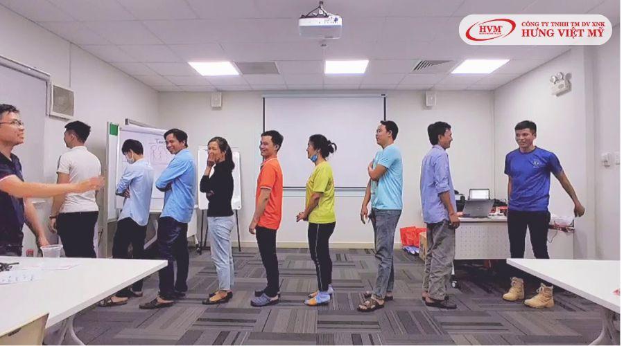 Trò chơi tập thể tam sao thất bản