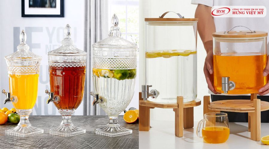Bình thủy tinh đựng nước có vòi
