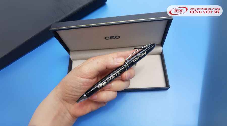 Bút ký khắc tên dạng bấm