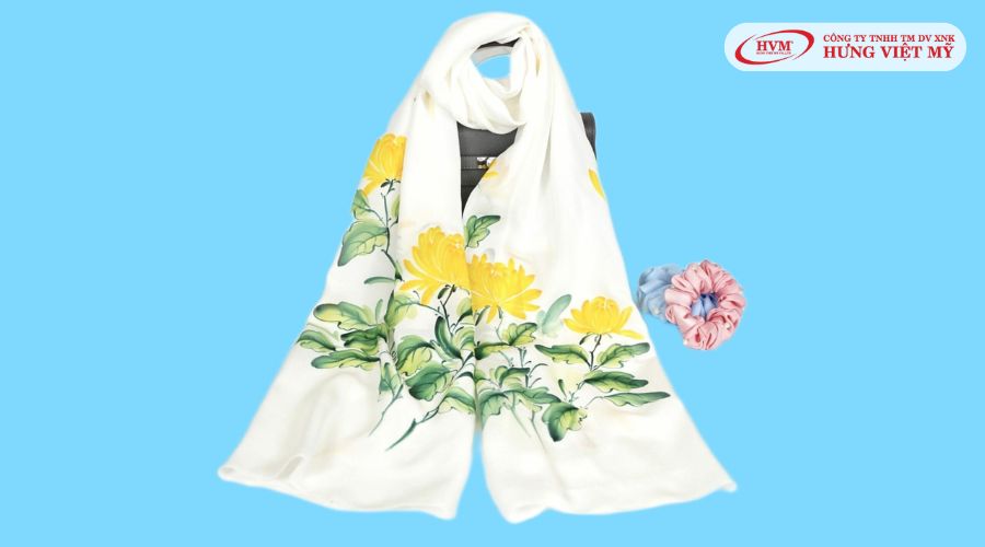Khăn lụa quà tặng sinh nhật mẹ