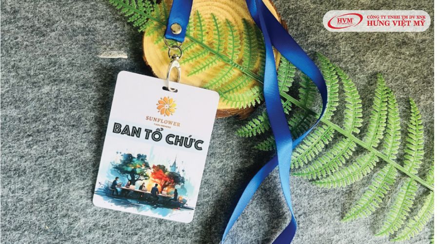Thẻ ban tổ chức