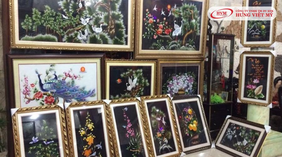 Quà lưu niệm Sài Gòn tranh thêu tay
