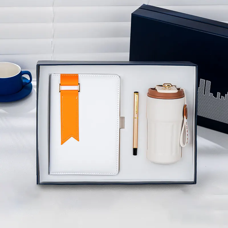 GS 018 - GIFTSET (Bình Giữ Nhiệt + Sổ tay + Bút Ký + Hộp Quà)