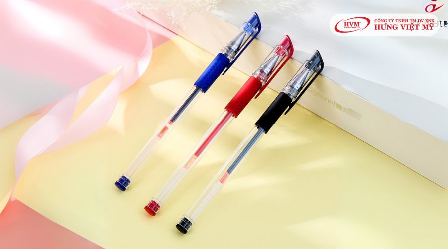 Bút viết quà tặng học sinh