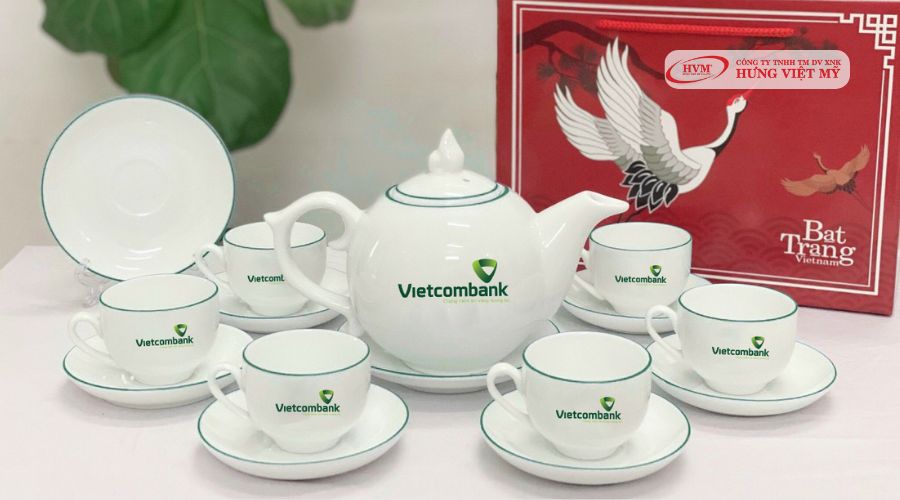 Bộ ấm chén in logo quà tặng nhà trường ý nghĩa