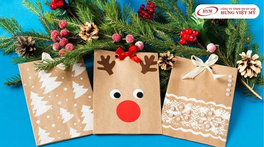 Mẫu trang trí túi giấy chủ đề Noel