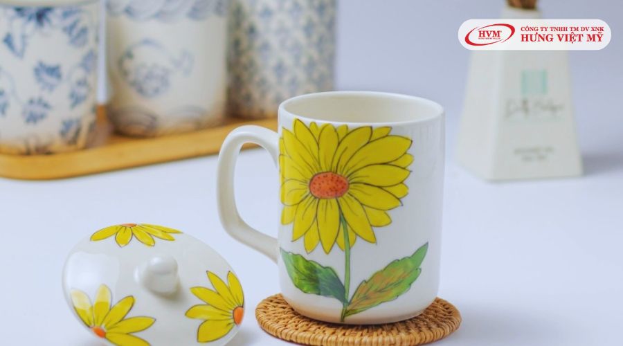 Ly sứ có nắp họa tiết hoa hướng dương