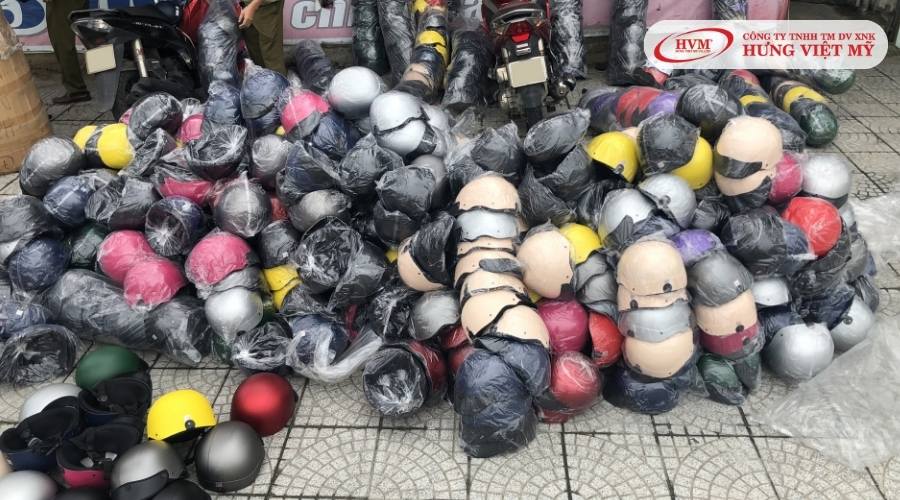 Mũ bảo hiểm không có cấu tạo đầy đủ