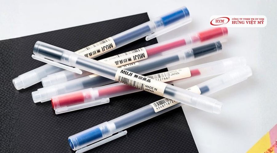 Bút bi viết chữ đẹp Muji