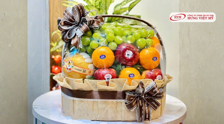 Giỏ trái cây làm quà tặng Tết