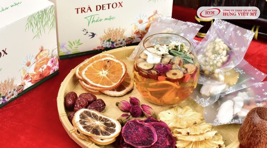 Trà thảo mộc là món quà sức khỏe tinh tế