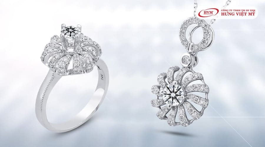 Trang sức quà tặng tinh tế và sang trọng cho nữ 