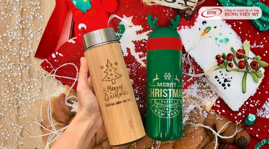 Bình giữ nhiệt khắc tên phiên bản giáng sinh