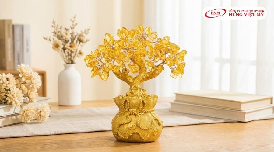 Chậu cây dát vàng mang ý nghĩa may mắn