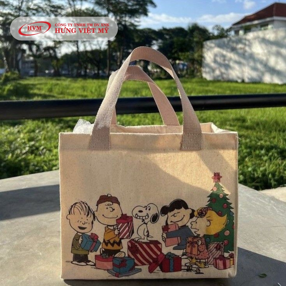 Túi canvas in theo yêu cầu với hình Snoopy và nhóm Peanuts sắc nét