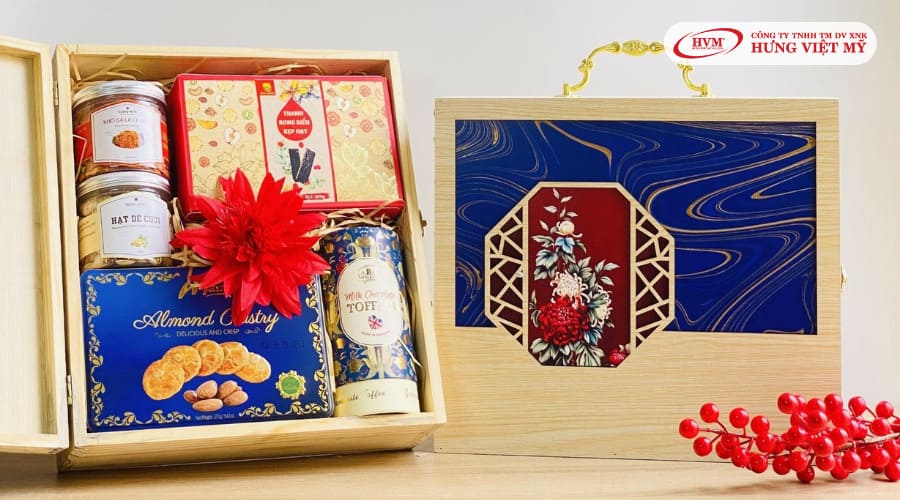 Giỏ quà gồm nhiều loại trà hảo hạng