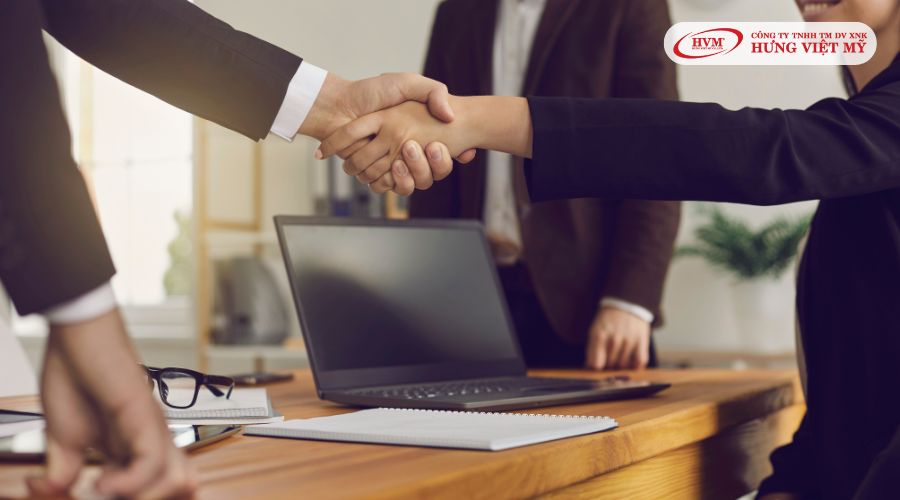 Câu chúc Tết công ty ấn tượng