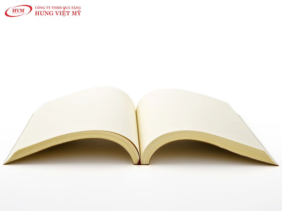 Gắn bìa với ruột sổ tay thu chi