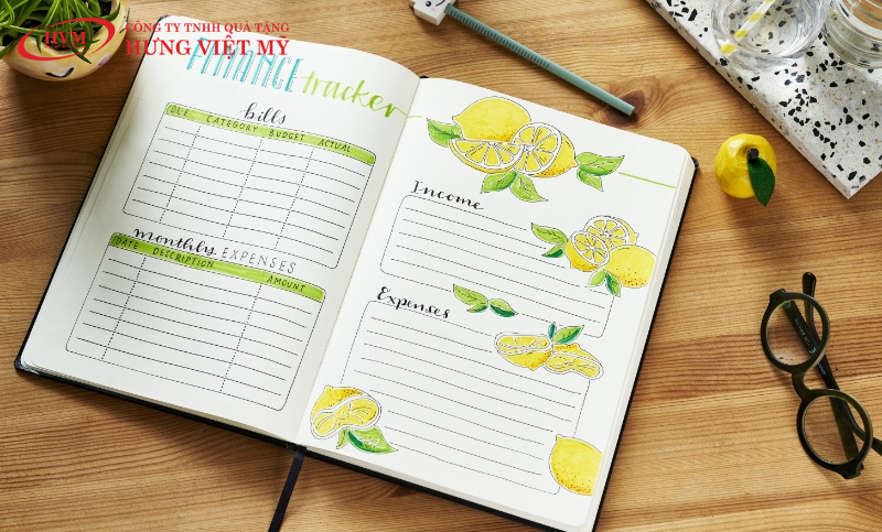 Mẫu sổ tay thu chi handmade ấn tượng