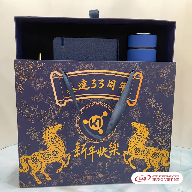 GS 011 - GIFTSET (Bình Giữ Nhiệt + Sổ tay + Bút Ký + USB + Hộp Quà)