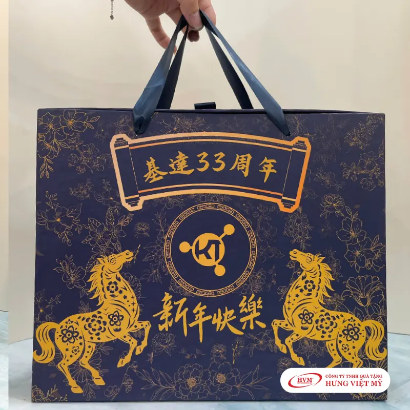 GS 011 - GIFTSET (Bình Giữ Nhiệt + Sổ tay + Bút Ký + USB + Hộp Quà)