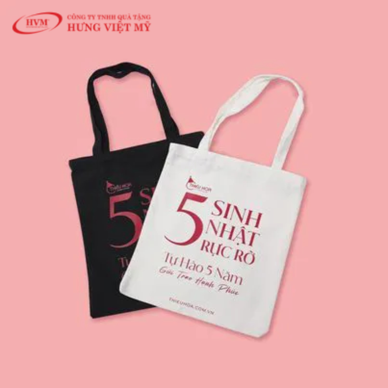 Túi canvas in theo yêu cầu cho sự kiện truyền thông, hội nghị – hội thảo