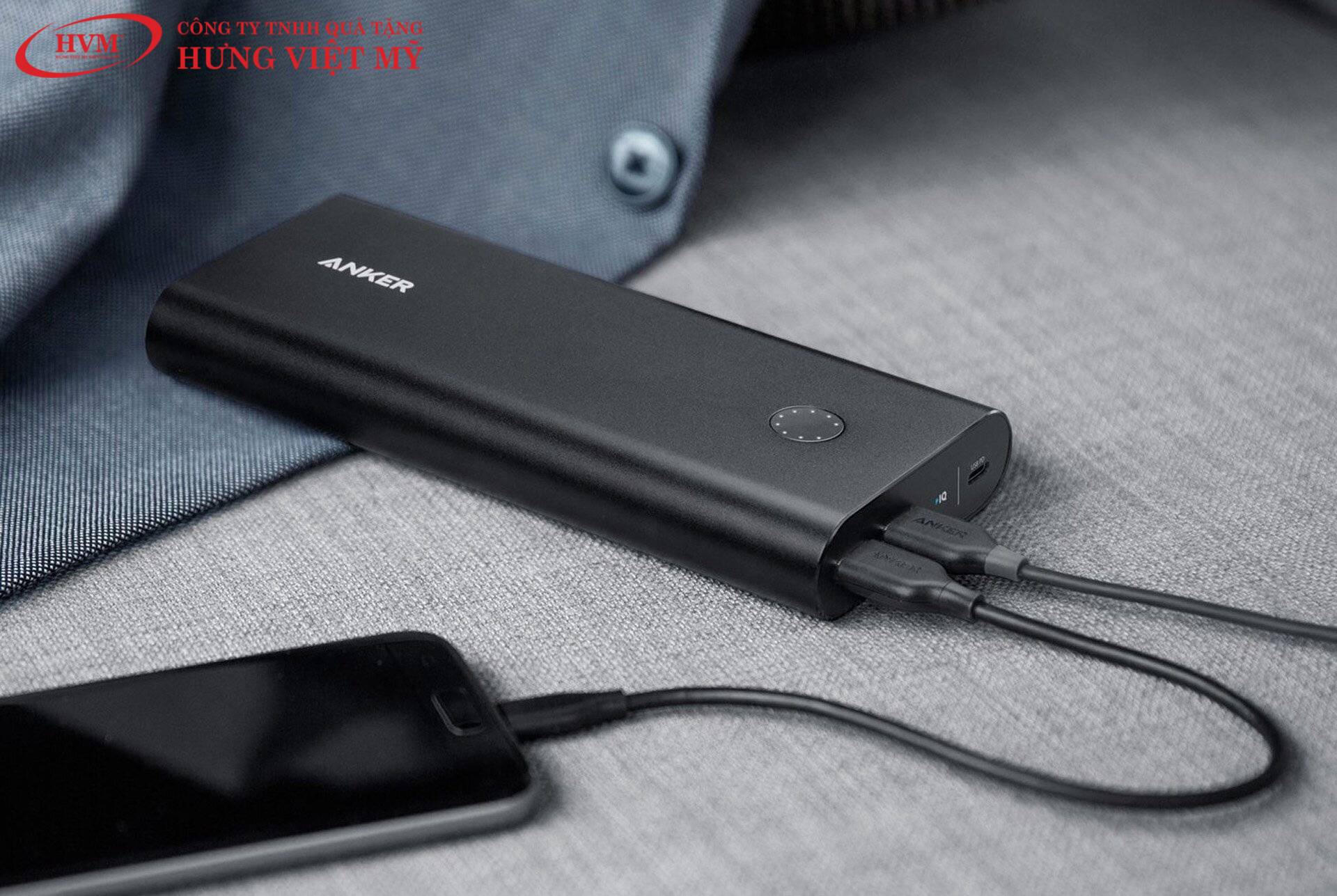 Pin sạc dự ph&ograve;ng Anker