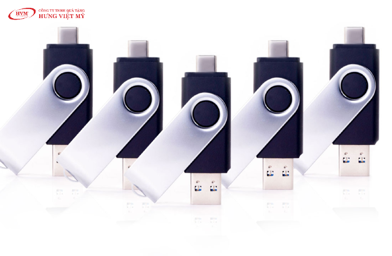 Usb In Logo, Khắc T&ecirc;n Thương Hiệu Theo Y&ecirc;u Cầu Số Lượng &Iacute;t
