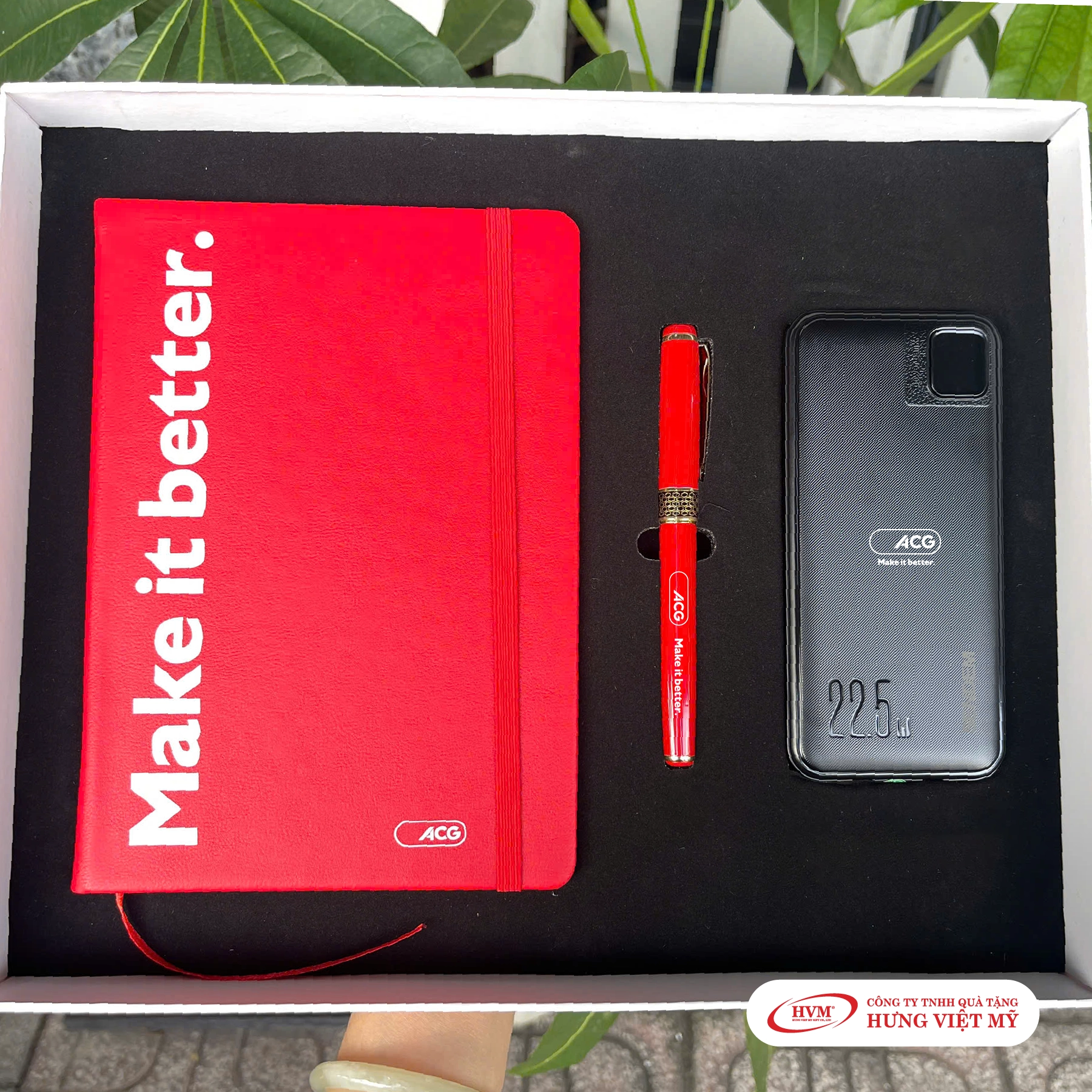GS 002 - GIFTSET (Sổ tay + Bút ký +Pin Sạc + Hộp quà)