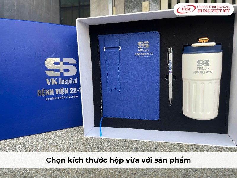 Chọn kích thước hộp quà tặng vừa với sản phẩm bên trong