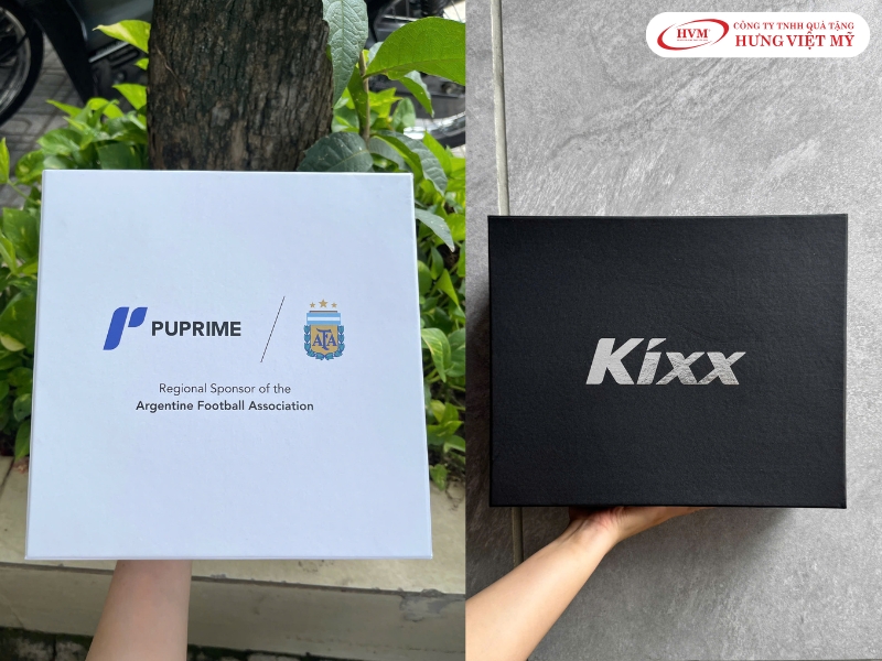 Hộp quà tặng in logo đồng bộ theo hệ thống nhận diện thương hiệu của công ty.