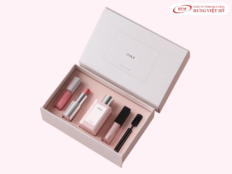 Hộp nắp lật đựng set trang điểm mini, tối giản và sang trọng