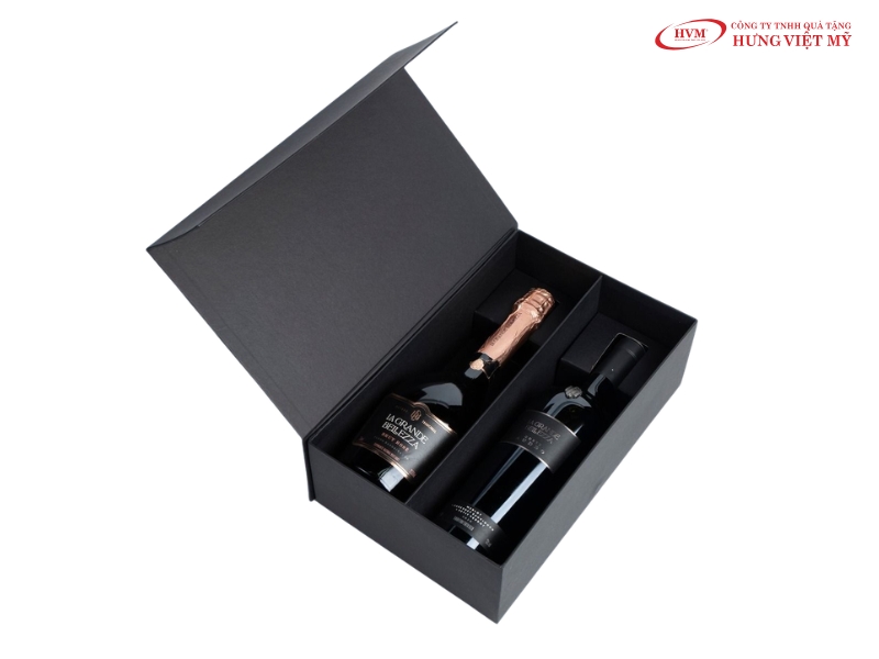 Quy cách thiết kế hộp đựng rượu đôi carton lạnh chống sốc an toàn khi vận chuyển.