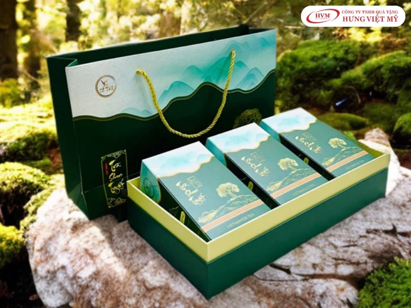 Xưởng in trực tiếp của Hưng Việt Mỹ sản xuất hộp trà quà tặng doanh nghiệp tại TPHCM.