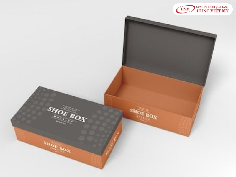 Mẫu hộp giấy đựng giày kiểu âm dương in logo thương hiệu