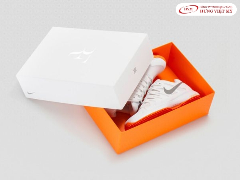 Mẫu hộp giấy đựng giày nắp rời cao cấp bồi bìa cứng chịu lực