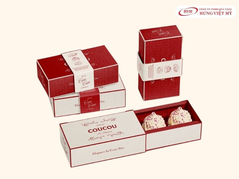 Hộp giấy đựng bánh nắp kéo trượt thiết kế dạng bao diêm hiện đại cho dòng bánh cao cấp.