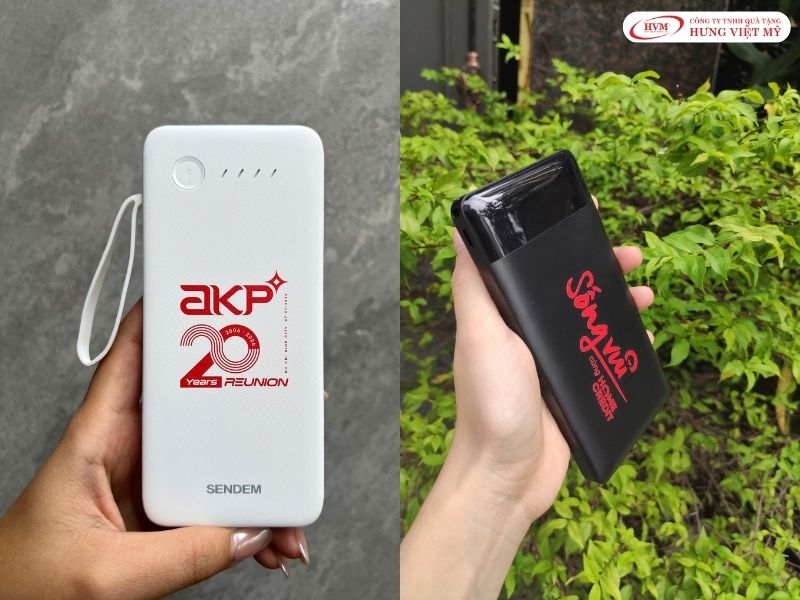 Pin sạc dự phòng 10.000mAh in logo công nghệ UV, món quà tặng Year End Party thiết thực cho nhân viên, khách hàng