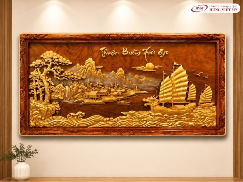 Tranh phong thủy dát vàng là quà Tết tặng khách hàng VIP và đối tác chiến lược.