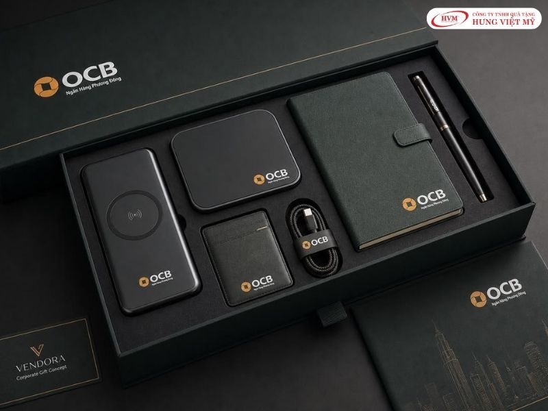 Xưởng gia công và in logo quà tặng ngành ngân hàng theo yêu cầu nhanh chóng tại Hưng Việt Mỹ.