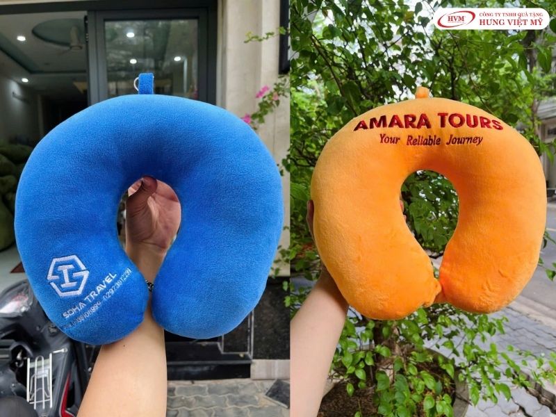 Gối cổ chữ U cao su non làm quà tặng ngành dược phẩm cho nhân viên y tế
