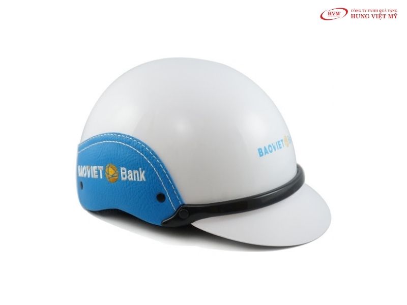 Mẫu nón bảo hiểm sơn bóng in logo sắc nét, hình thức quà tặng sự kiện in logo phủ sóng mọi cung đường.