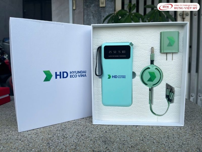 Bộ giftset công nghệ là món quà tặng sự kiện cao cấp dành cho khách VIP và lễ kỷ niệm thành lập công ty.
