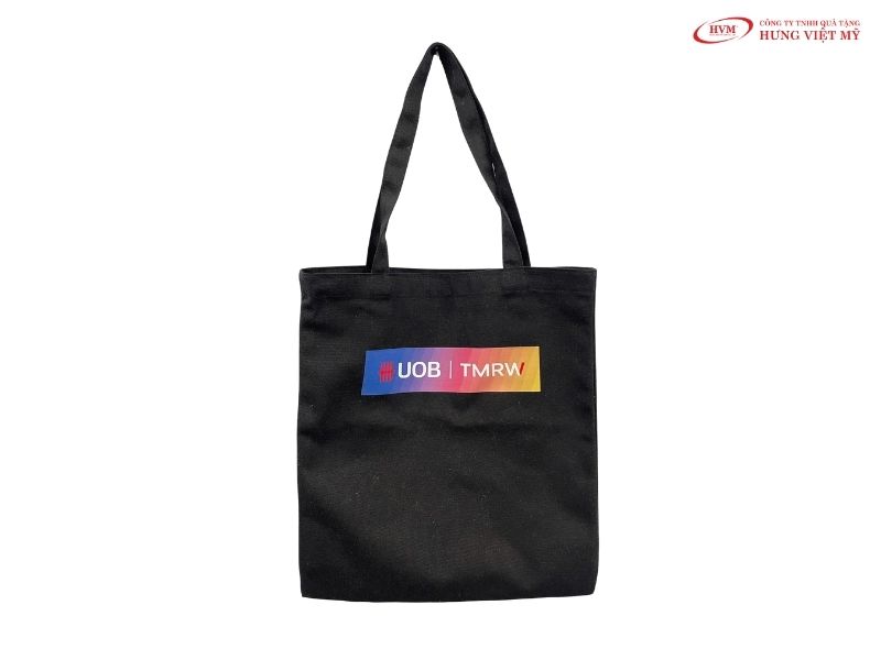 Túi vải canvas thời trang in logo sự kiện sắc nét, tiện lợi cho khách mời sử dụng hàng ngày.