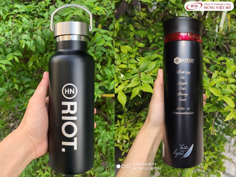 Bình giữ nhiệt in logo, quà tặng xây dựng quen thuộc cho kỹ sư và giám sát.