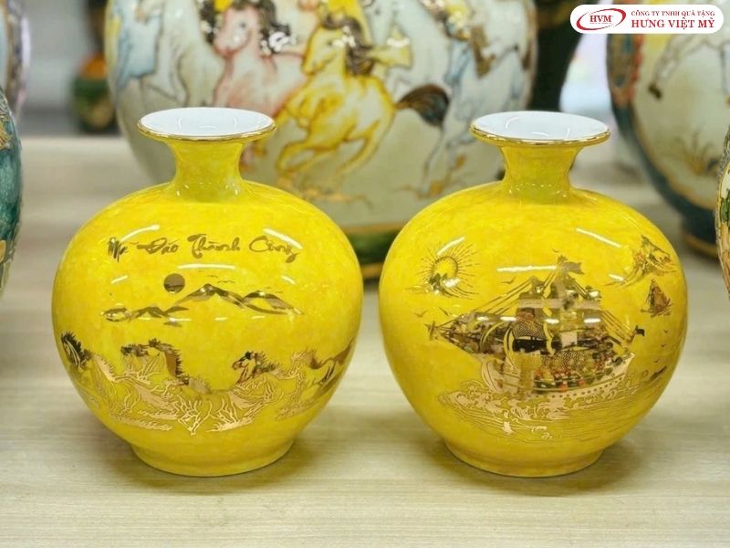 Bình hút lộc gốm sứ, quà tặng chủ đầu tư dịp khởi công và đầu năm.